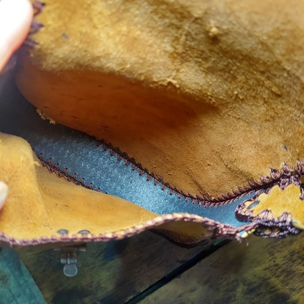 Vintage Whip Stitch Leather Suede Crossbody Bag Huanchaco